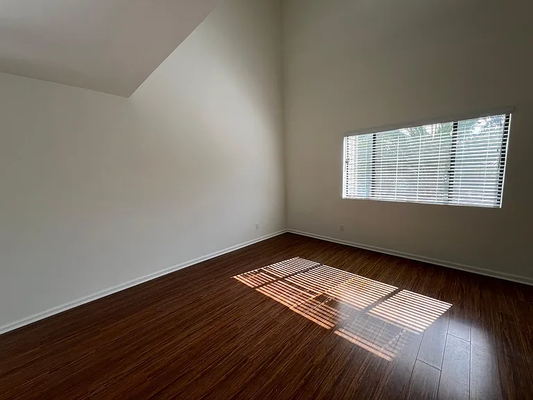 27 Outrigger St #2 — Photo 12
