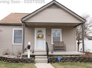 14995 University St, Allen Park, MI