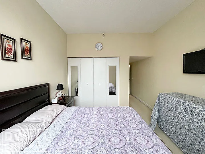 200 N Dearborn St #2701 — Photo 8