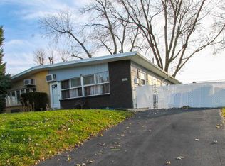 1112 Grant Ave, Philadelphia, PA 19115