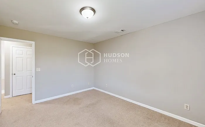 1008 Washington Ct — Photo 24
