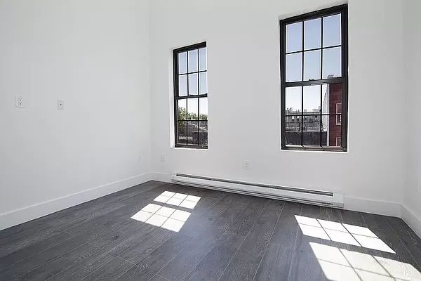 Rented by Brookhaus Capital Inc | media 12