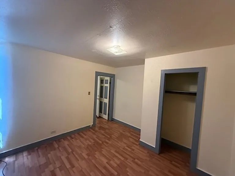 931 Main St — Photo 3
