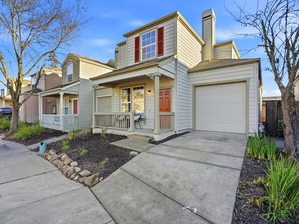 1740 Cork Tree Lane, Santa Rosa, CA 95404