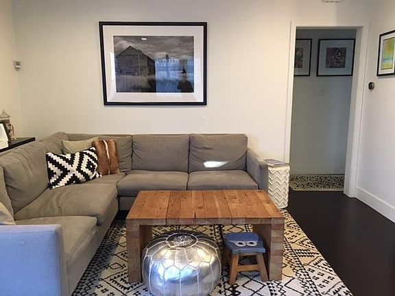 3rd image of 1802 1/2 Washington Way