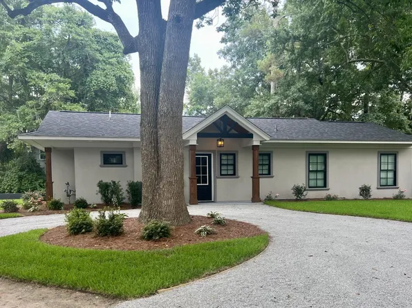 346 Waterside Ln., Murrells Inlet, SC 29576
