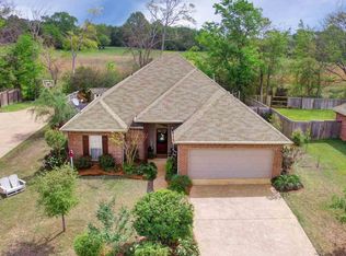 163 Memory Ln, Madison, MS 39110