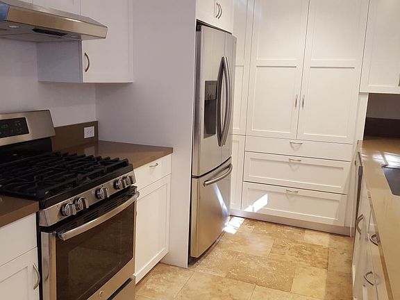 Brand new kitchen and appliances