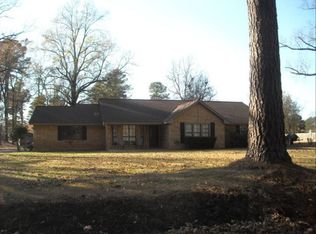 1740 Caddo Cir, Ashdown, AR 71822