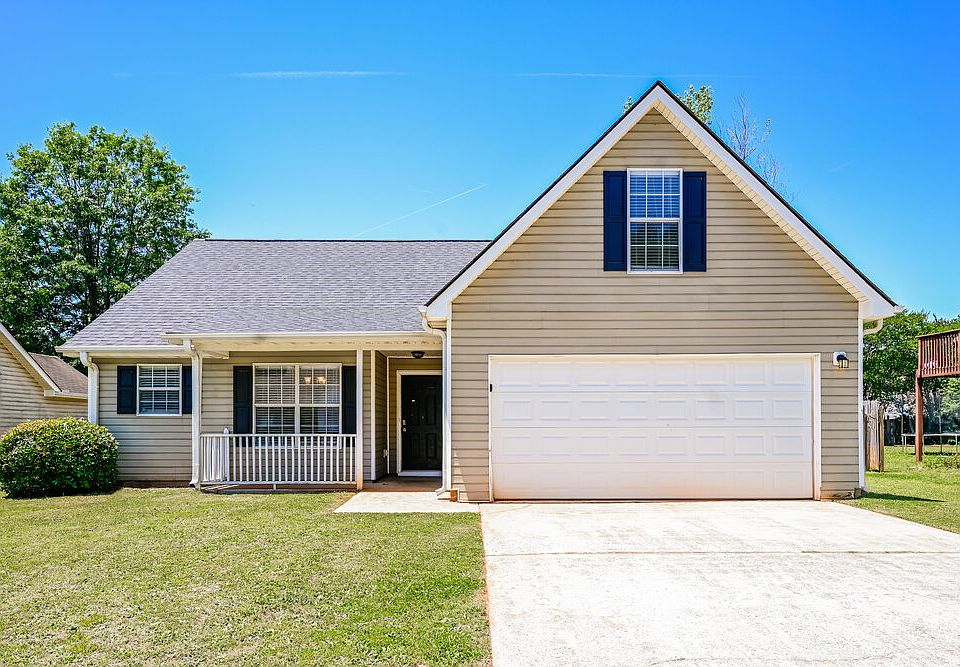 1st image of 608 Fieldcrest Dr