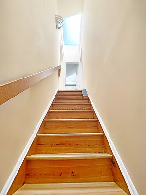 Rented by A Space Realty NY LLC | media 7