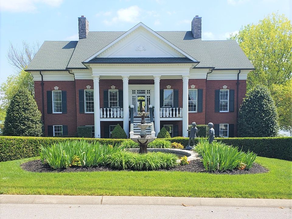 1st image of 232 Woodlake Dr
