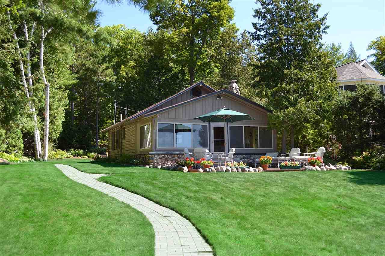 03514 Springwater Beach Rd, Boyne City, MI 49712 Zillow