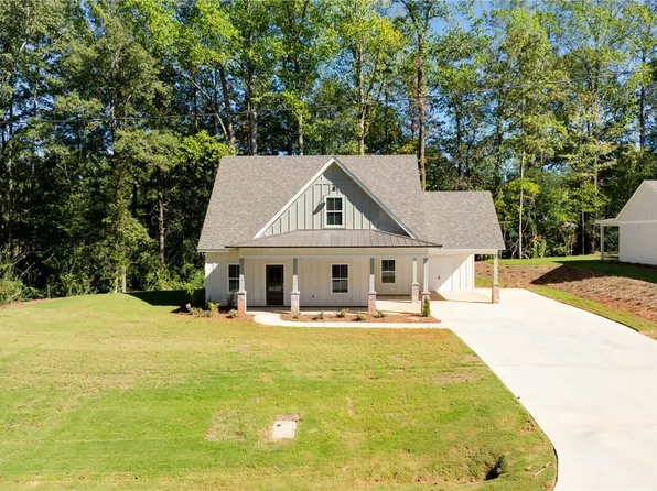 2575 Rocky Brook Rd, Opelika, AL 36801