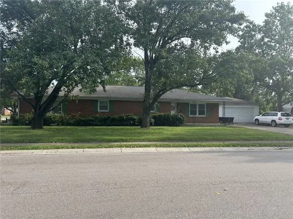 809 Southline Dr, Lebanon, OH 45036