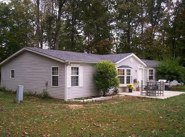 2nd image of 16047 Feller Rd