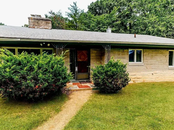 7445 N Clinton St, Fort Wayne, IN 46825