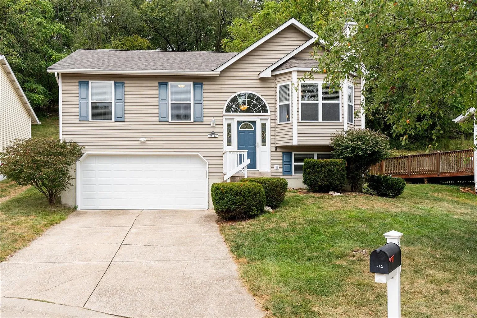 215 Wynstay Ave photo 1