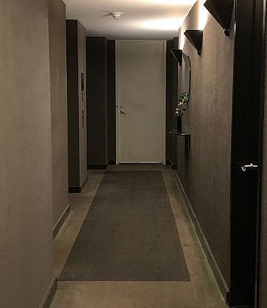4th image of 146 W 57th St APT 35C