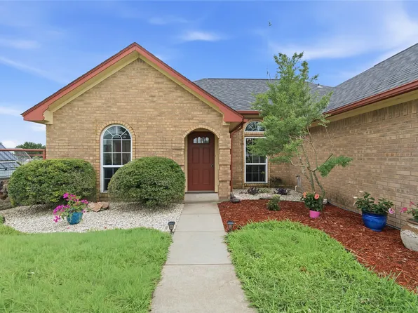 3039 Sunrise Trl, Weatherford, TX 76088