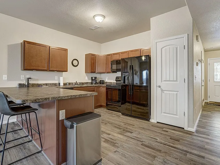 Spacious Kitchen