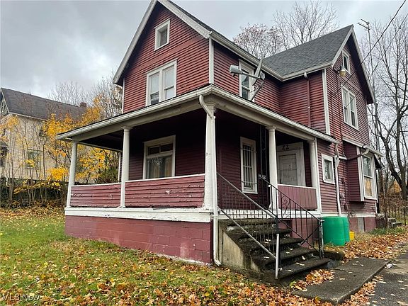 3rd image of 22 New York Ave