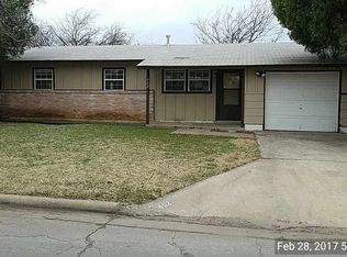 402 NW Glendale Dr, Lawton, OK 73507