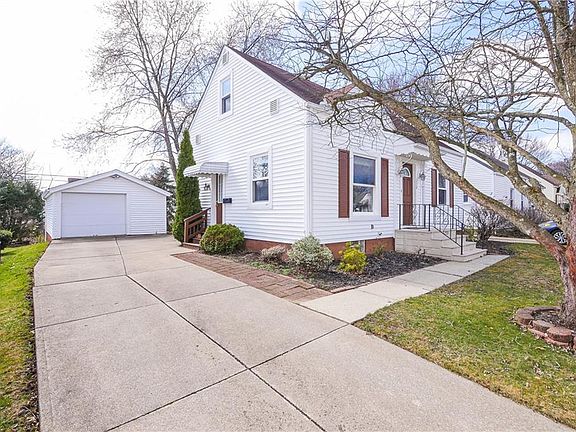 3rd image of 230 Filmore Ave