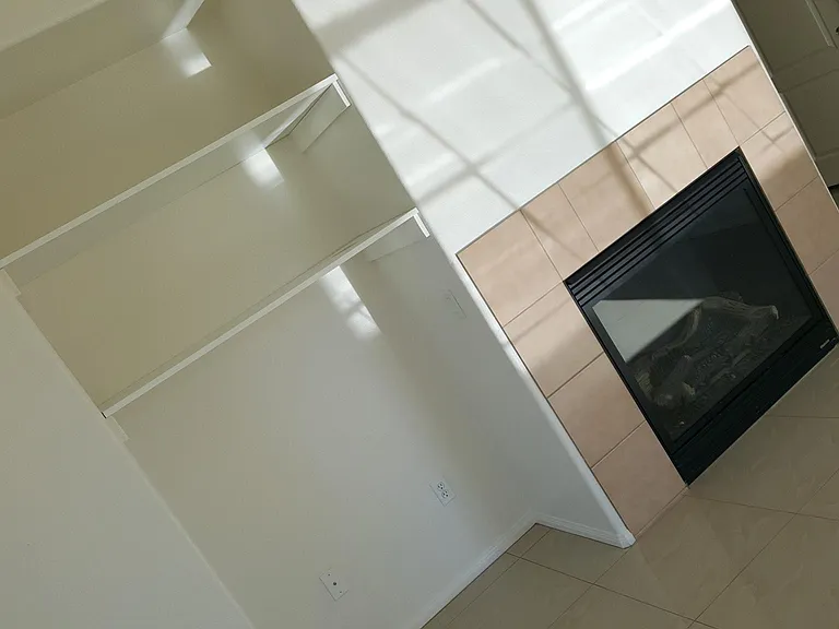 1610 Ann Arbor Ct — Photo 3