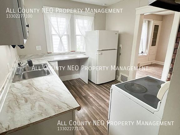 4th image of 3590 E 139th St
