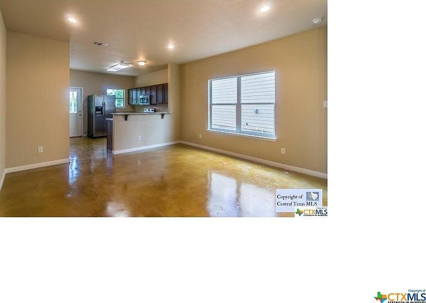 1st image of 572 Advantage Dr