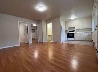 8814 236th St SW APT 12, Edmonds, WA 98026