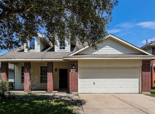 7423 Oakwood Canyon Dr, Cypress, TX 77433
