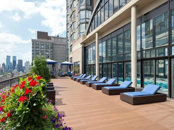 210 East 65th Street image 10 of 11