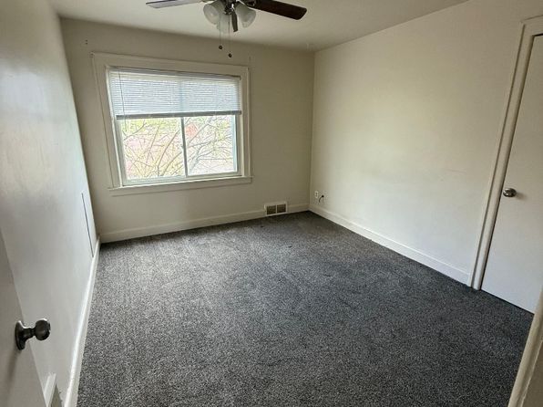 43300 N Interstate Highway 94 Service Dr APT 3