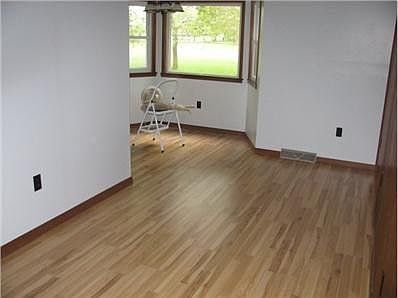 4th image of 316 N Green St