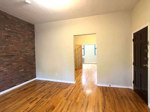 3rd image of 15 Douglass St #2R