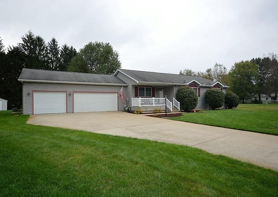 1st image of 54657 Harmony Ln