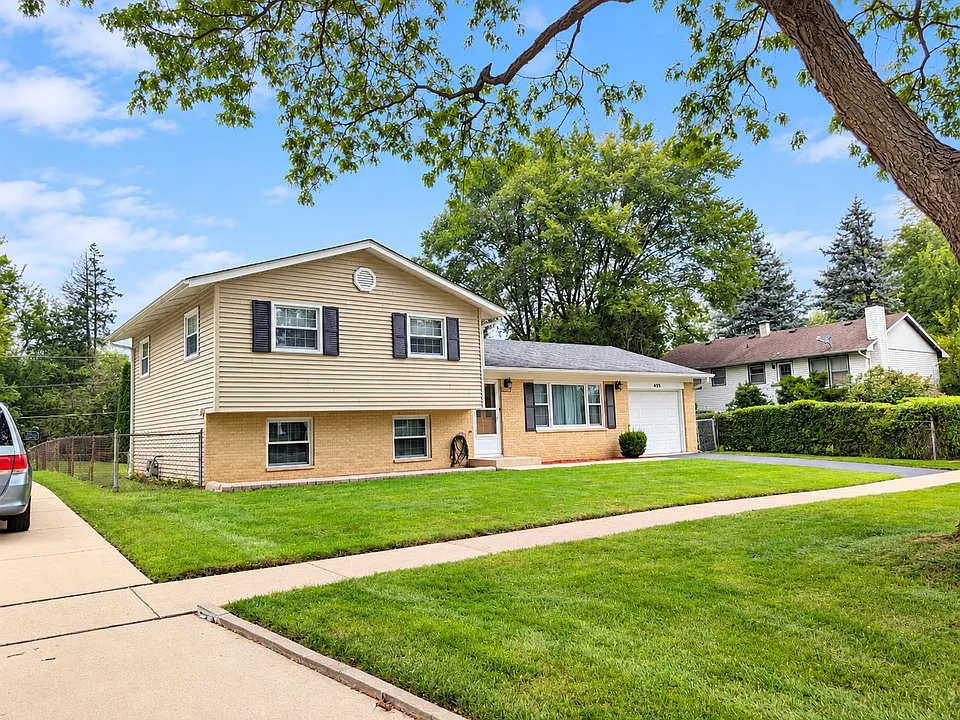476 Raupp Blvd