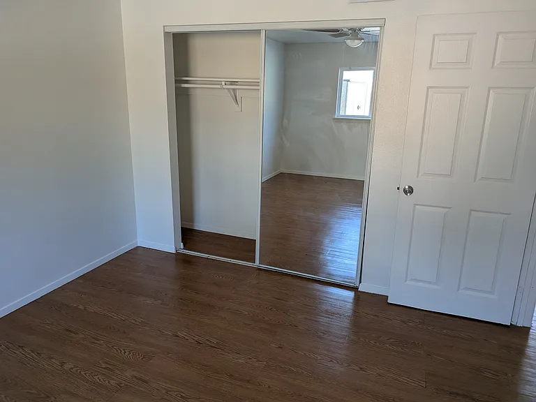 10900 Sage St #2B — Photo 3