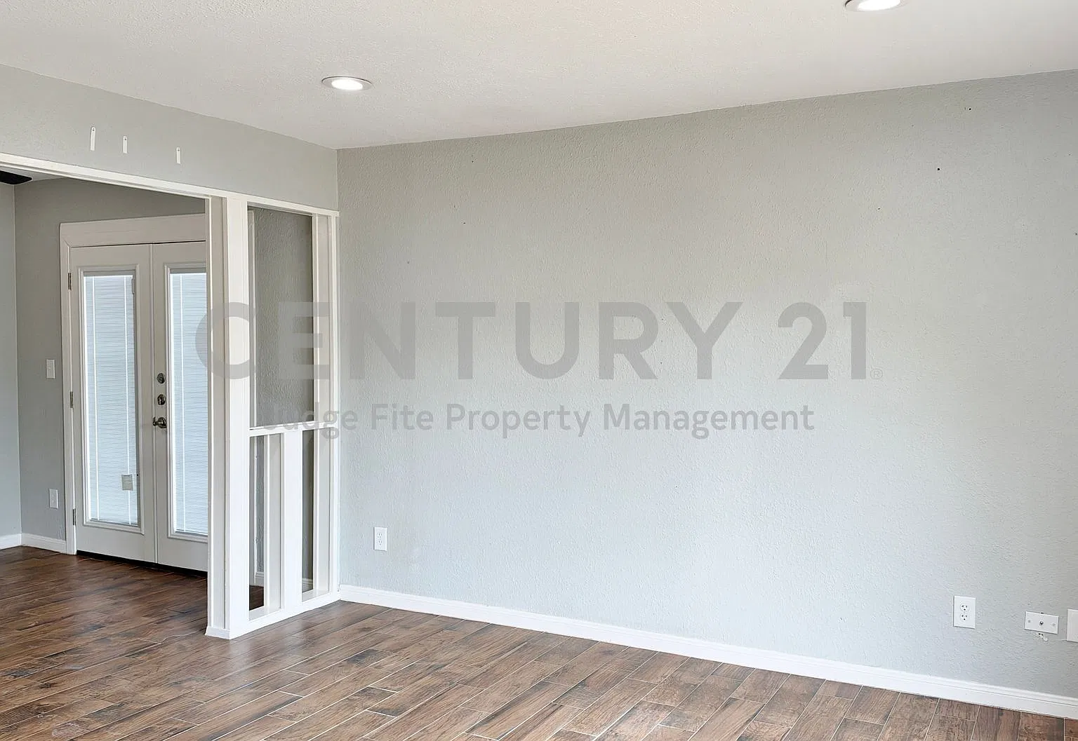 3-Bedroom, 2.5-Bath Duplex in Frisco For Rent! — Photo 3