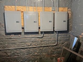 4th image of 6601 S Langley Ave