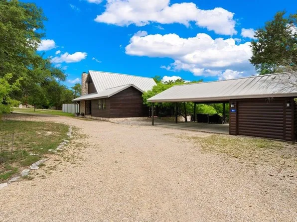 101 Catalina Ct, Kerrville, TX 78028