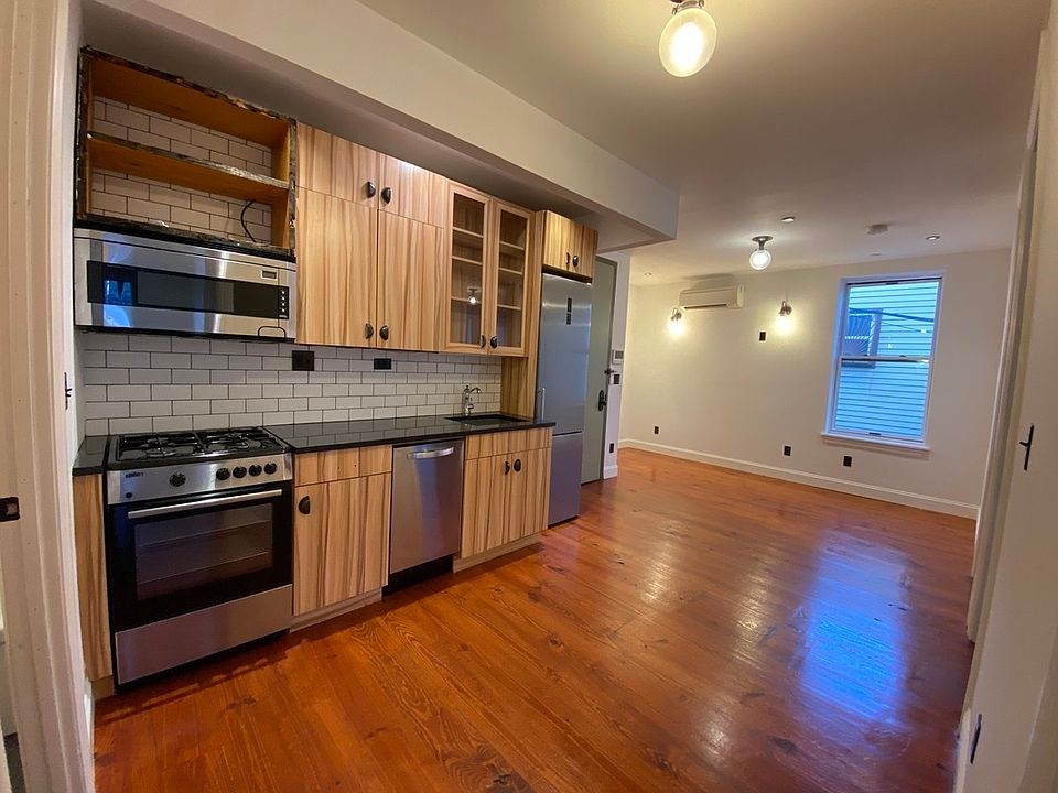 1st image of 115 Suydam St #2D