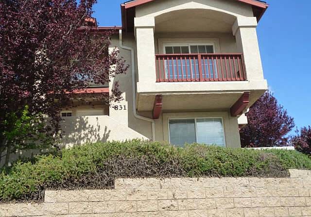 1st image of 831 Marlbank Pl