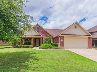 2608 Plains View Dr, Burleson, TX 76028