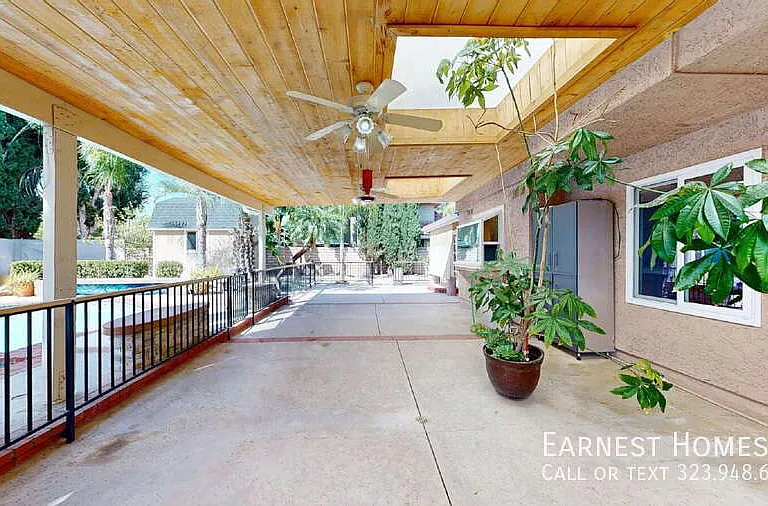 7814 Woodhall Ave — Photo 18