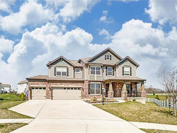 4th image of 1530 Amberley Ct
