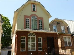 1066 E 27th St, Brooklyn, NY 11210