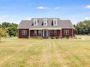 425 Thacker Rd, Manchester, TN 37355